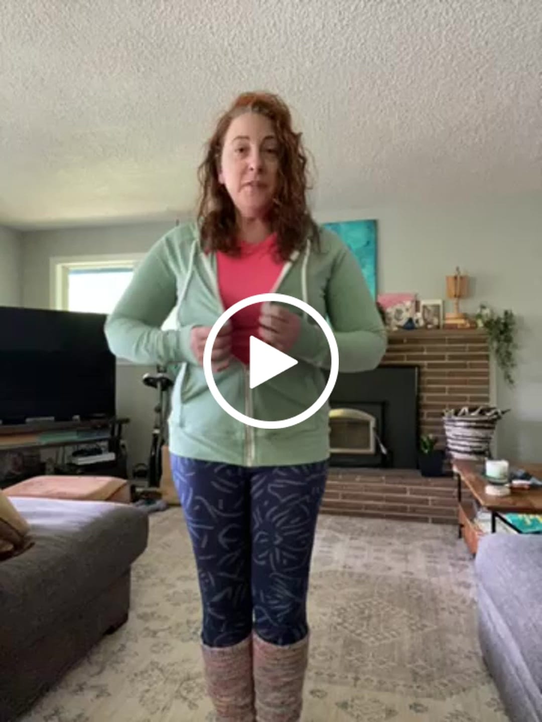 Customer video review of Willow Full-Zip Women's Hoodie