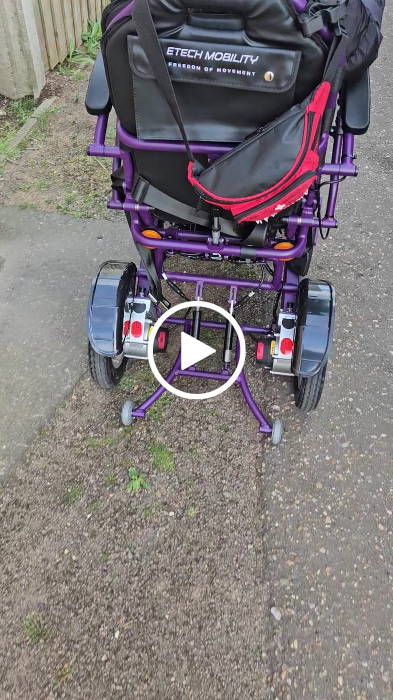 Customer video review of Y20 Luxe – Ultra-Light Multi-Terrain Powerchair with Reclining Seat