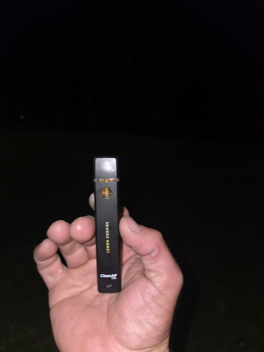 Customer photo review of Lemon Cookies Hybrid THC Vape Pen