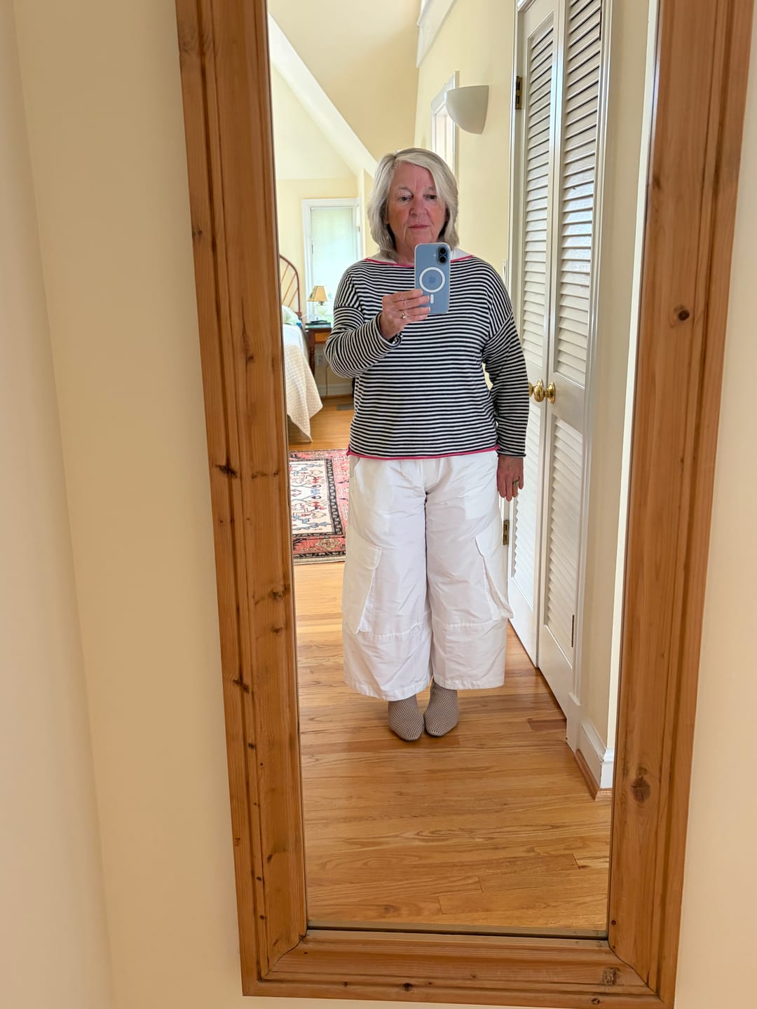 Customer photo review of Urban Swish Wide Cargo Pants, White