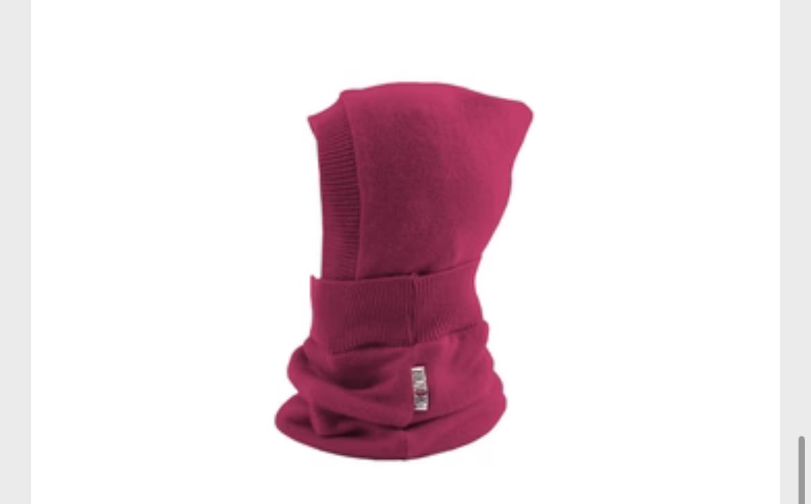 Customer photo review of Upcycling Kaschmir Kapuzenschal Rot