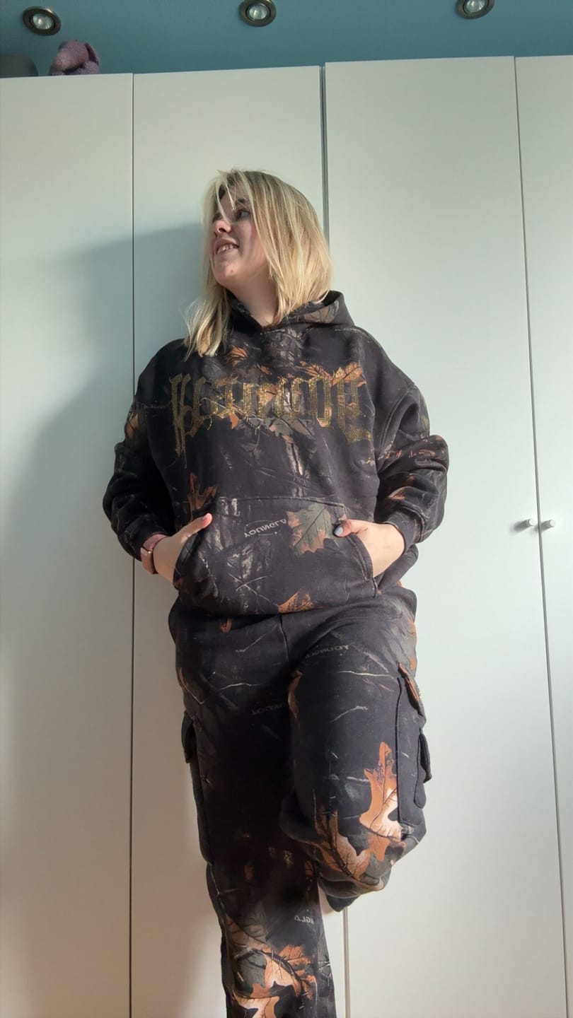 Customer photo review of W5168 - Camo Bling Hoodie