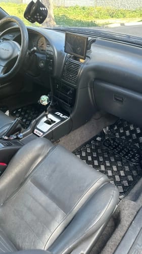 Customer photo review of Crystal Flower Gear Shift Knob