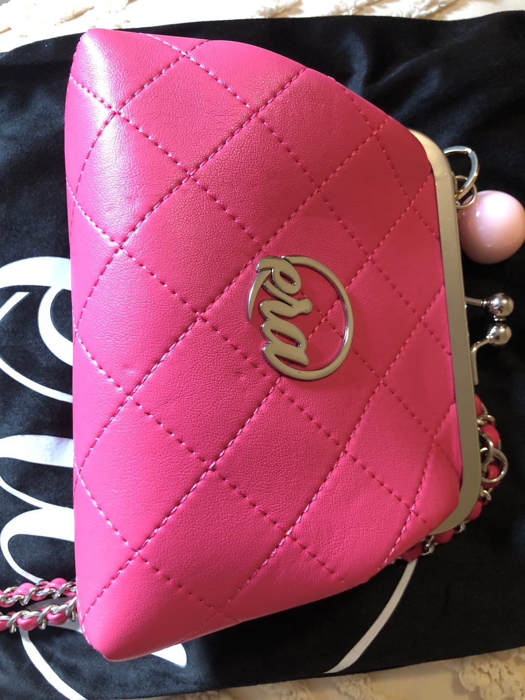 Customer photo review of ERA Mini Kisslock Chain Bag – Pink