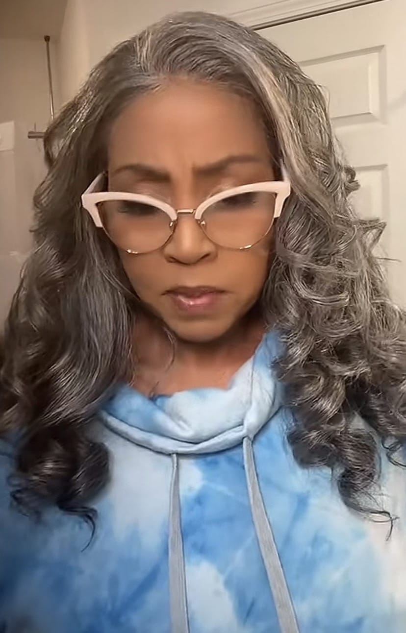 Customer photo review of Luvwin 13x4 Salt And Pepper Wavy Glueless Gray Color Pre-Cut Lace Wig Human Hair