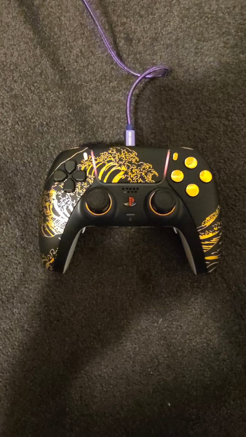 Customer photo review of PS5 CONTROLLER CUSTOMISER