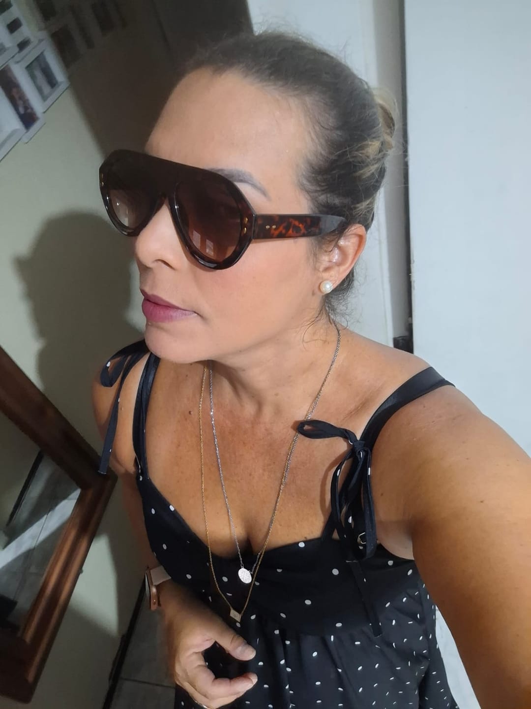 Customer photo review of Óculos Miranda