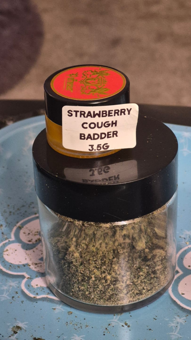 Customer photo review of Legendary Badder Strawberry Cough 3.5G (BOGO)