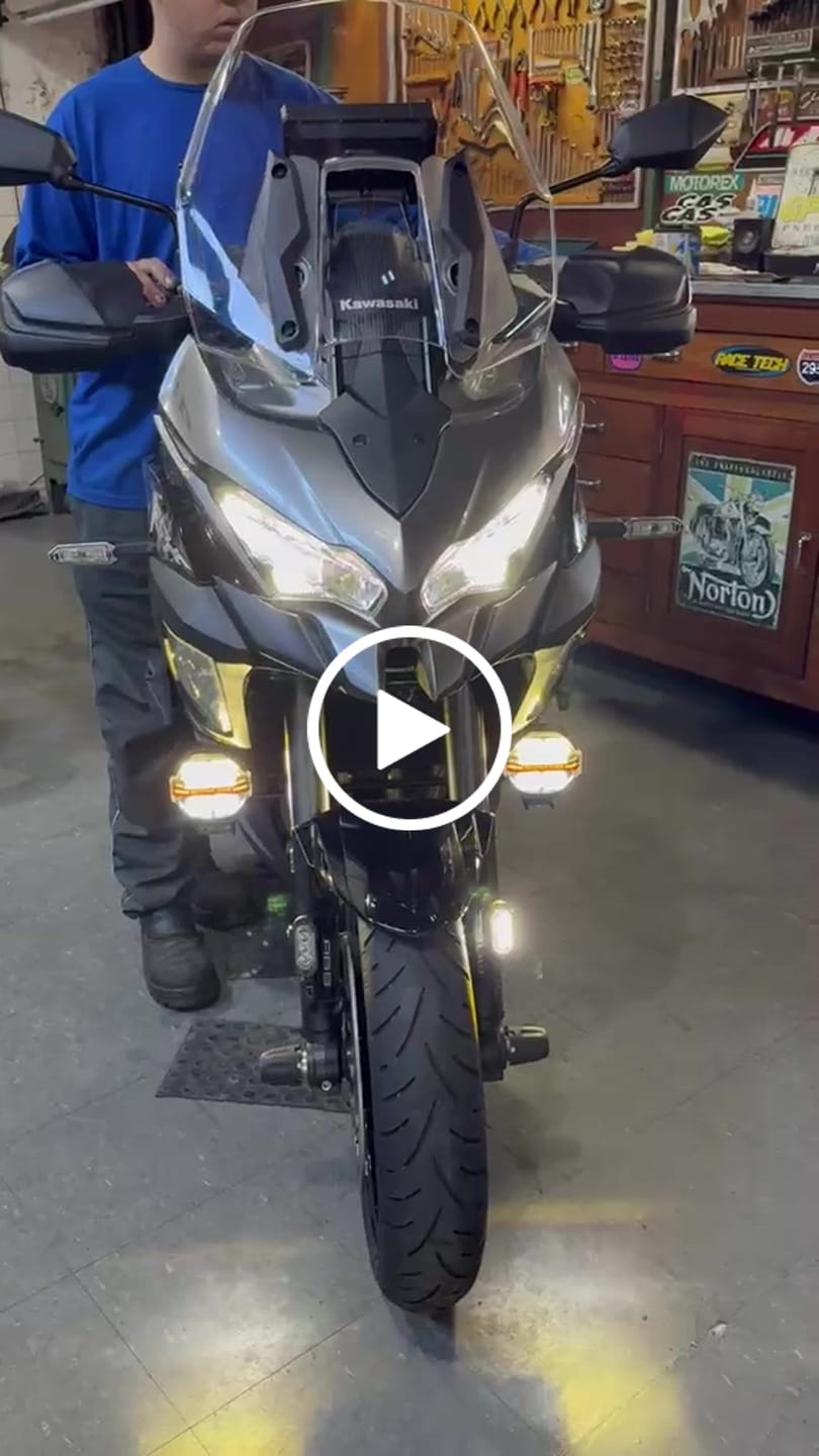 Customer video review of T3 Front Switchback LED Turn Signal Pods with Fender Mount