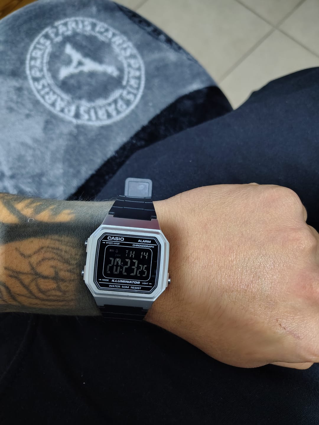 Customer photo review of Reloj Casio Vintage W-217HM-7BV Plateado/Negro