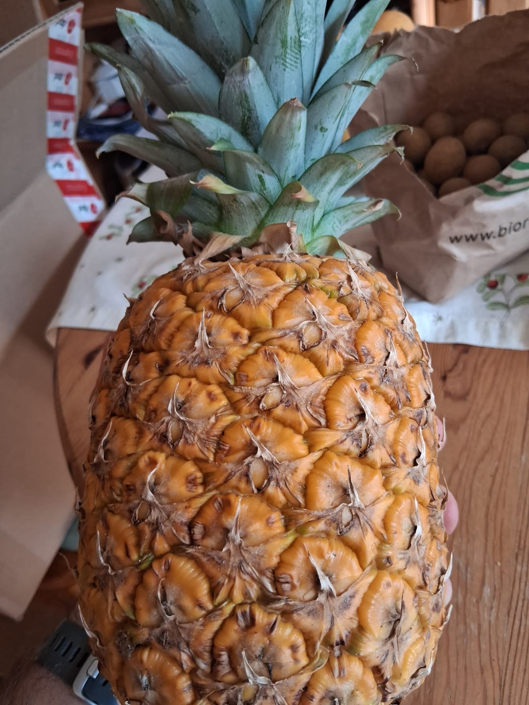 Customer photo review of Ananas Flugware reifgeerntet Aktionspreis %