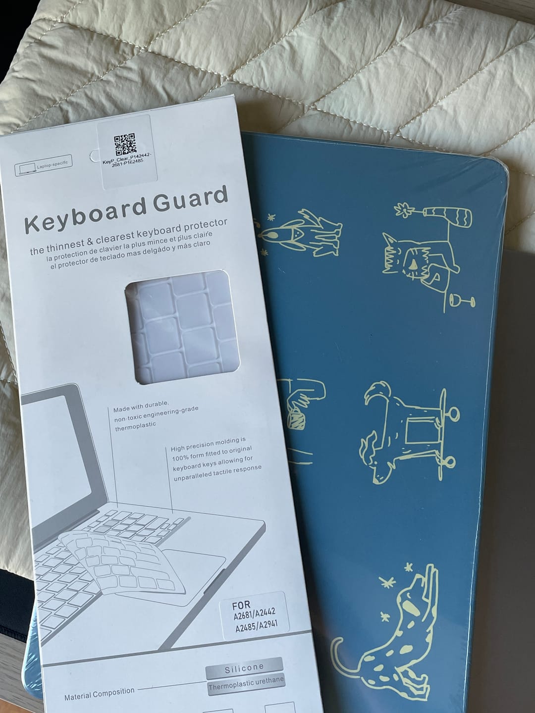 Customer photo review of Dog Life Protective Case for Macbook Air & Pro 13/14/16 inch