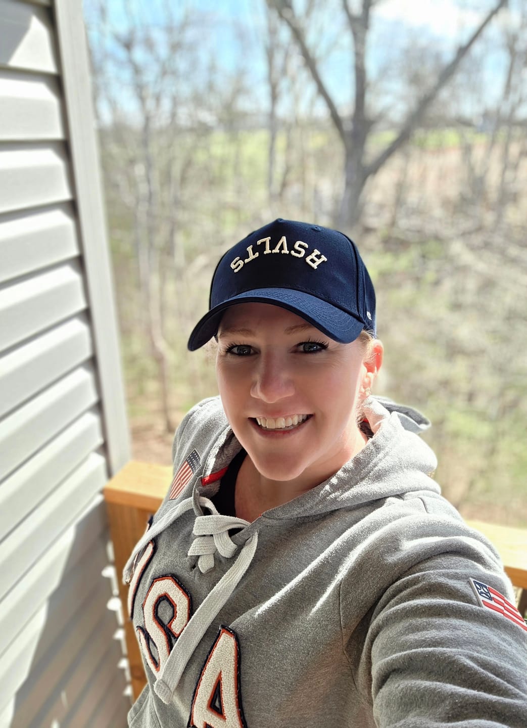 Customer photo review of The Flip – 5-Panel Curved Brim Hat