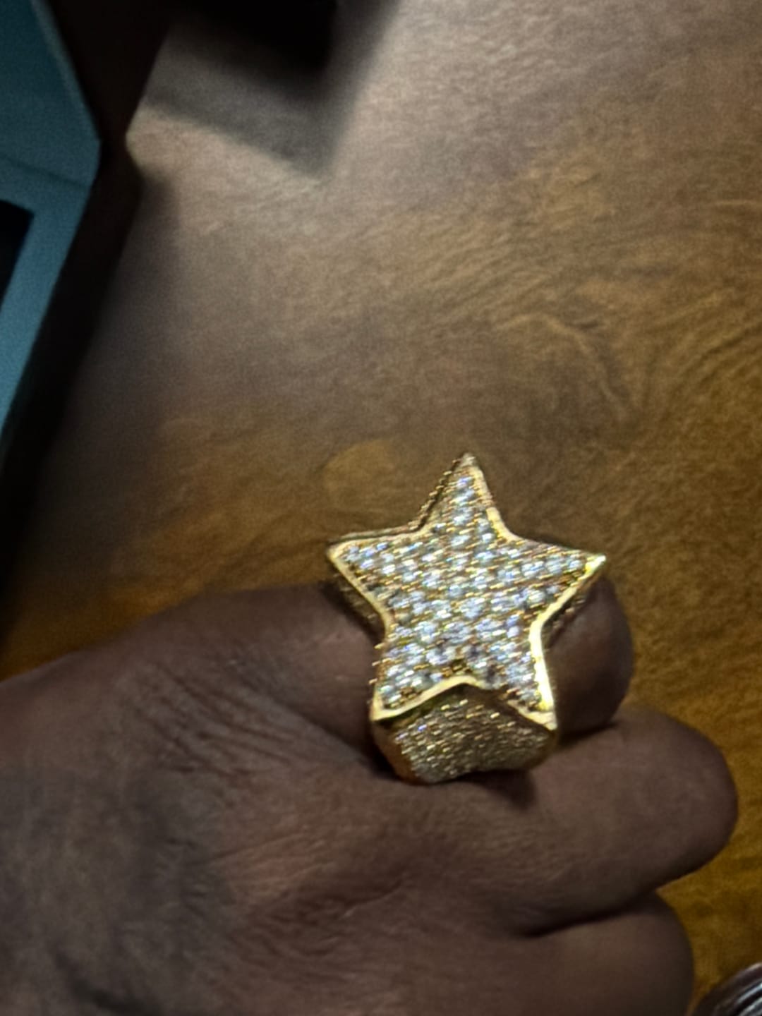 Customer photo review of Moissanite Star Ring - 18k Gold - D Colour - VVS1