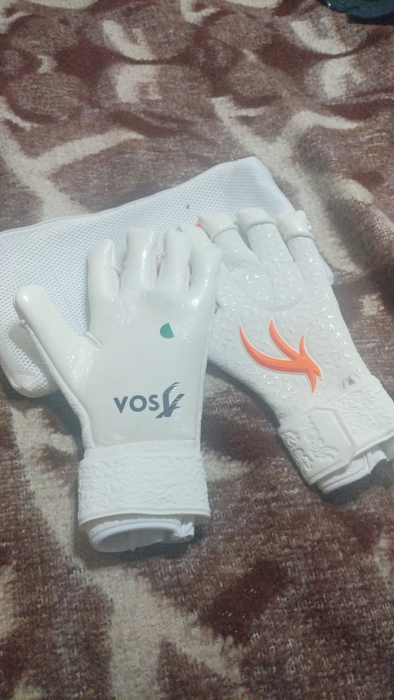 Customer photo review of *PRE-ORDER* VOS Match Tenax - White/Surge Orange