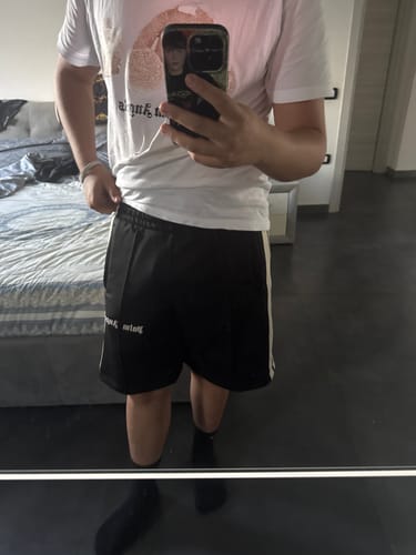 Recensione con foto di un cliente su Pantaloncino Palm Angels