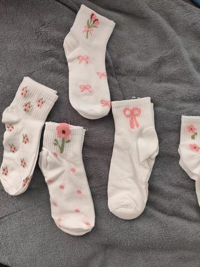 Customer photo review of Lila Floral Socks Pack