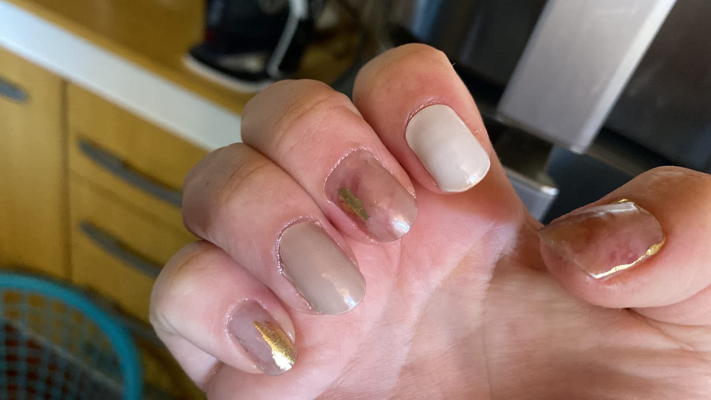 Customer photo review of Beige Nude Marmoleado | Stickers de Gel