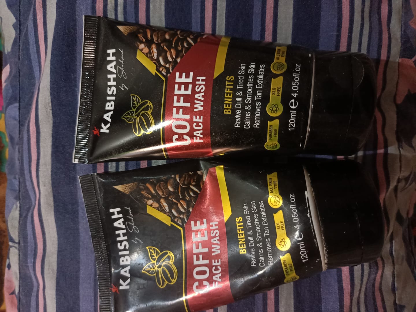 Customer photo review of Coffee Face Wash - Revives, Exfoliates & Removes Tan