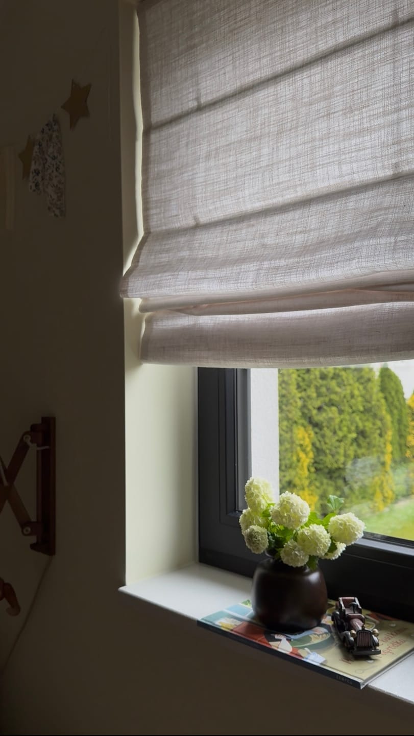 Customer photo review of Cassie Flat Fold Linen Blend Cordless Custom Roman Shade