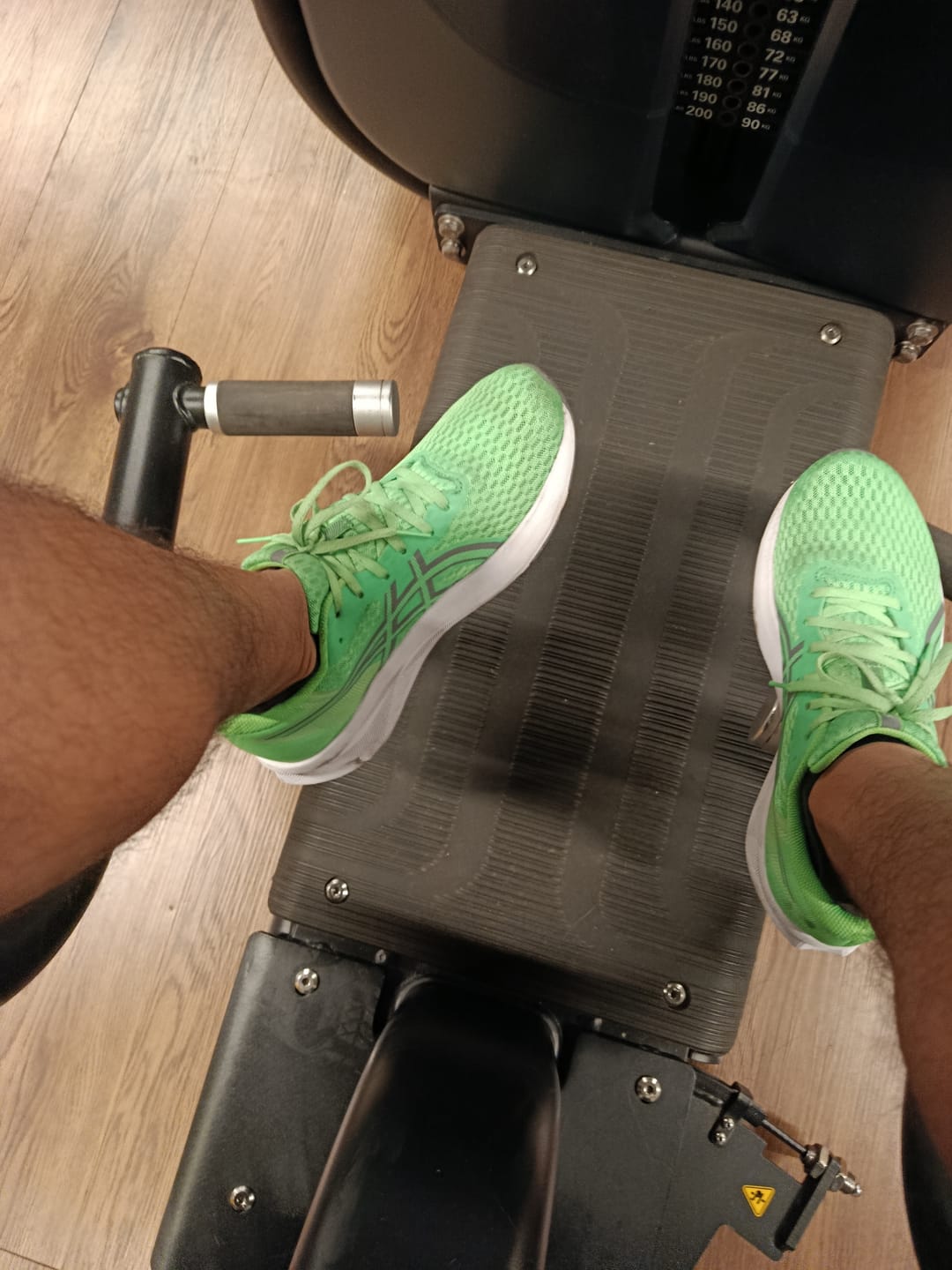 Customer photo review of Asics Patriot 14 Hombre Vital Green Steel Grey