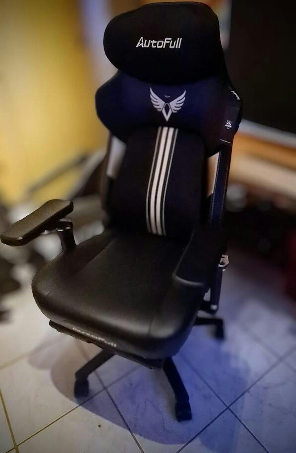 Customer photo review of AutoFull M6 Ultra+ 2.0 Shiatsu Massage Gaming Chair [Official Chair of IEM 2026]