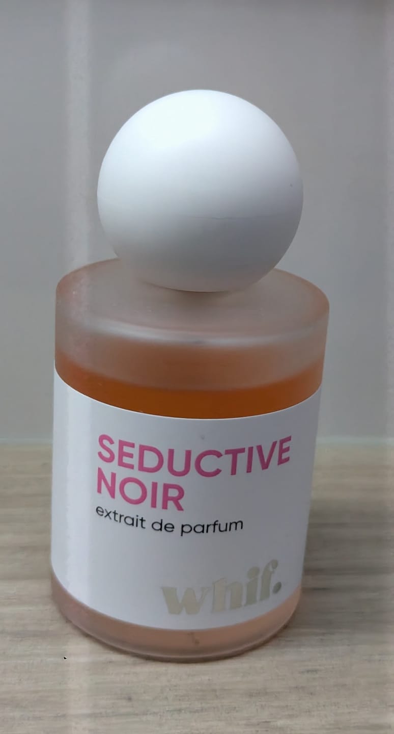 Customer photo review of Seductive Noir