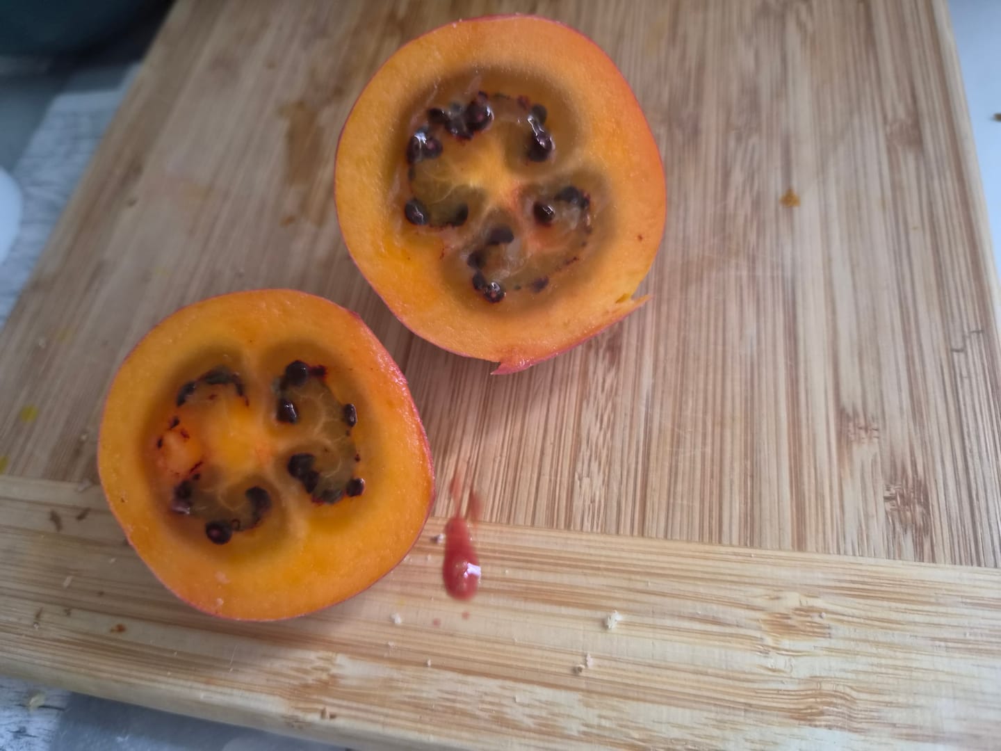 Customer photo review of Tamarillo (Tomate de Arbol)