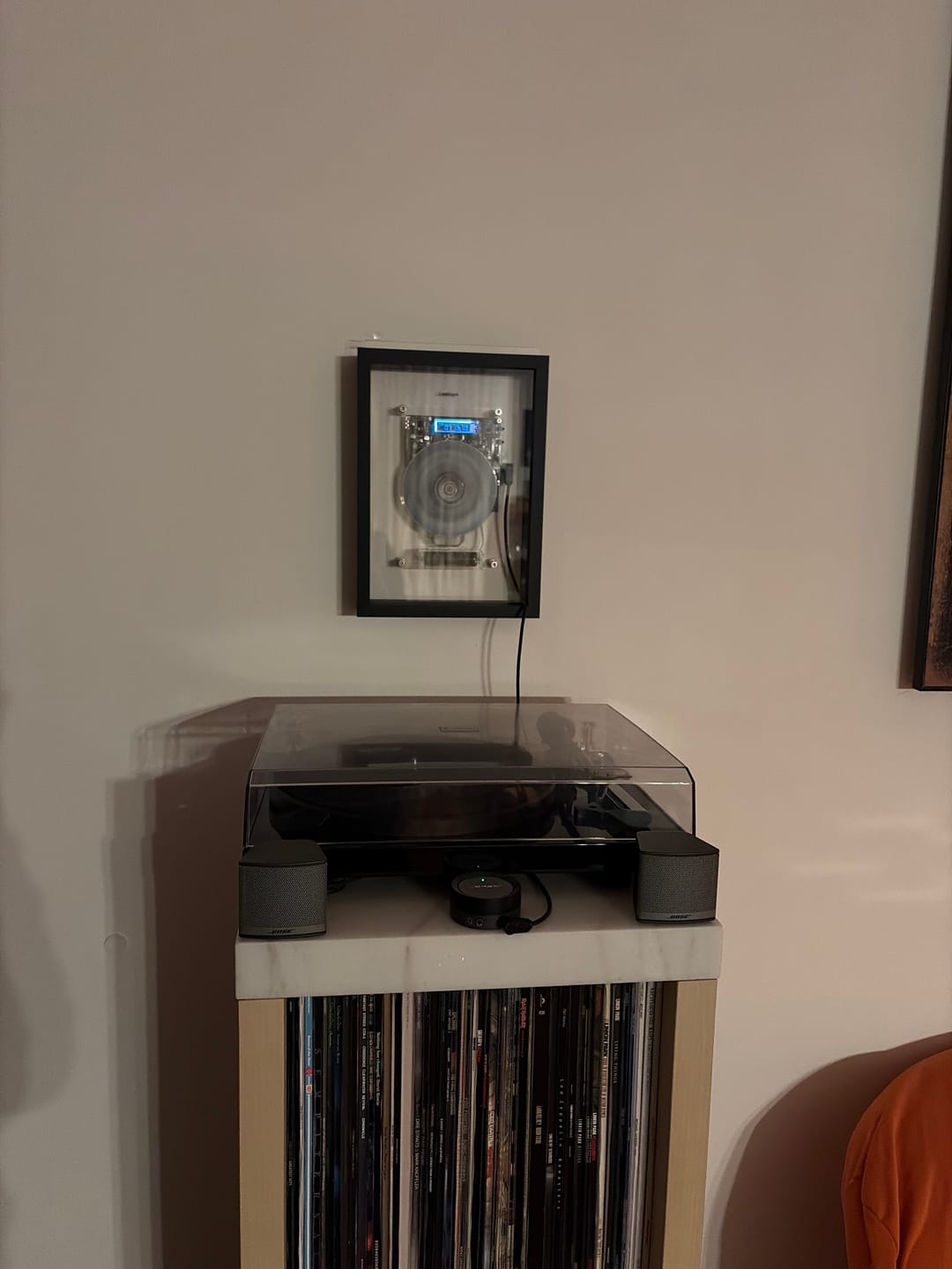 Customer photo review of M1 Music Frame CD Player