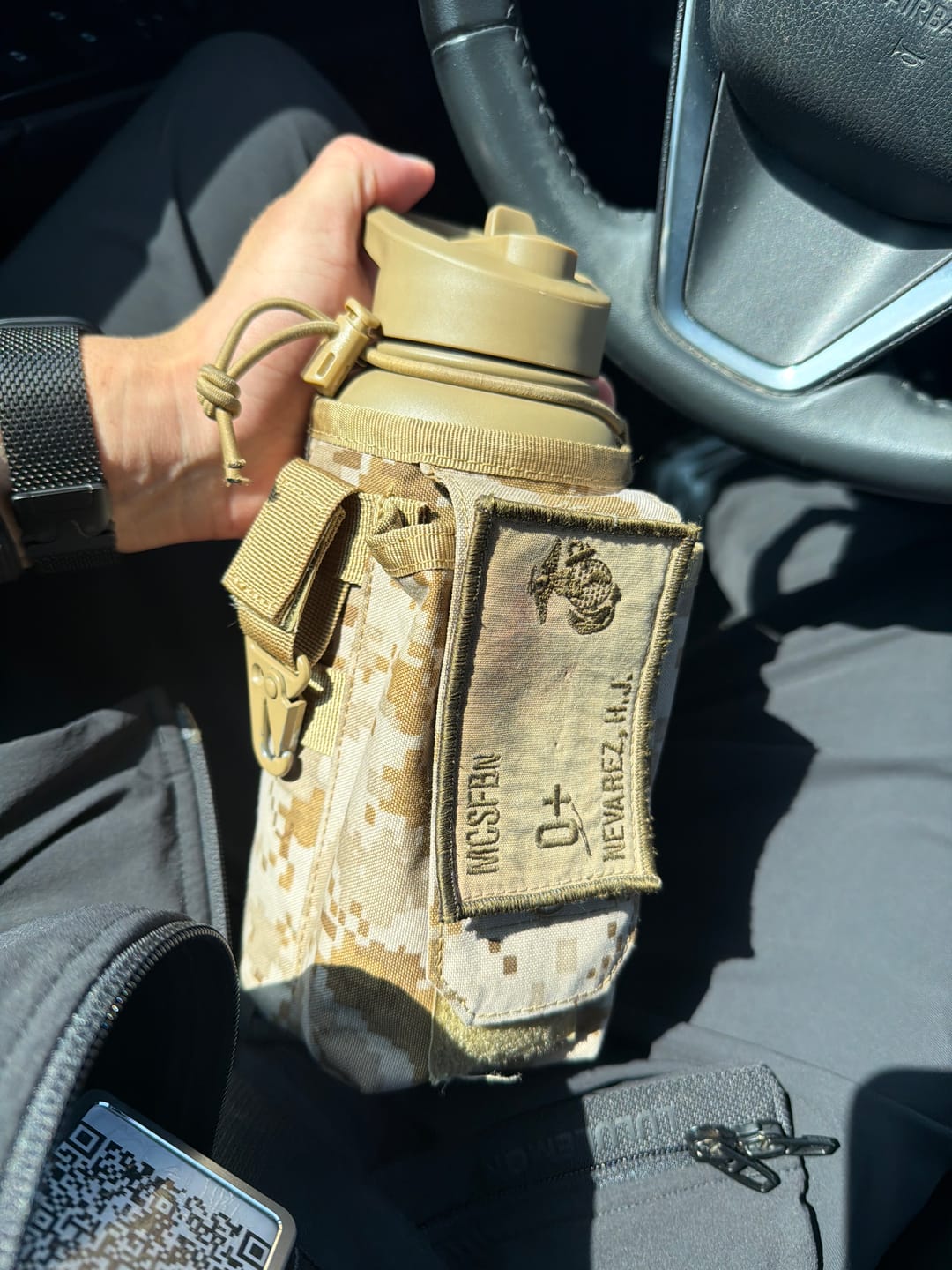 Customer photo review of 32oz Compact Battle Bottles