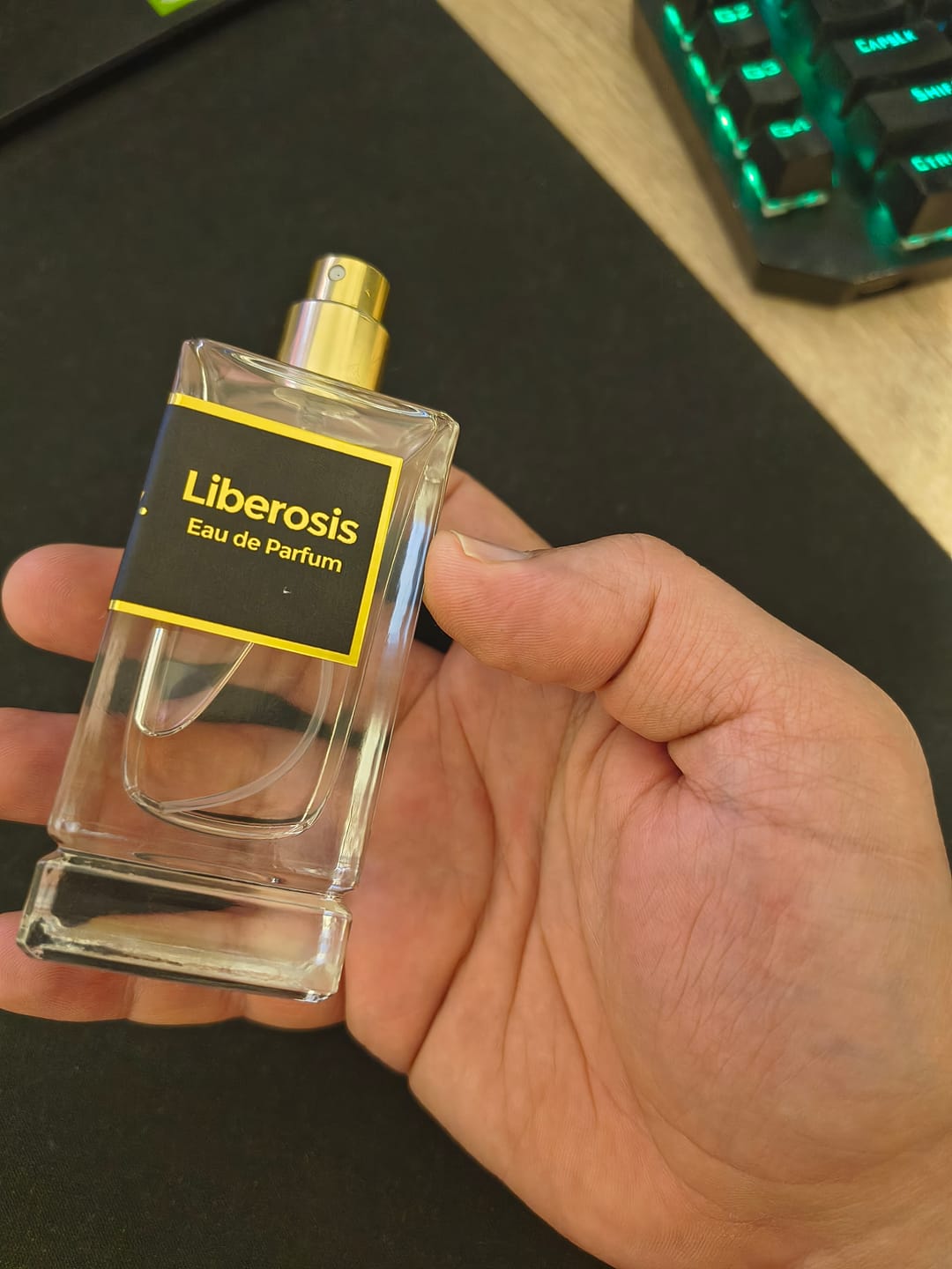 Customer photo review of Liberosis - Eau de Parfum
