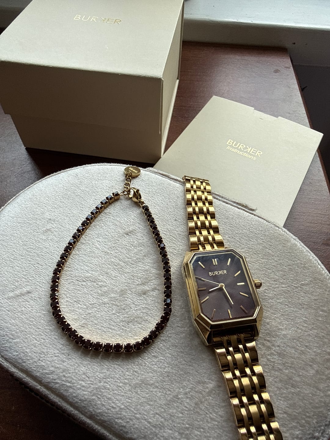 Customer photo review of Ava Gold Burgundy