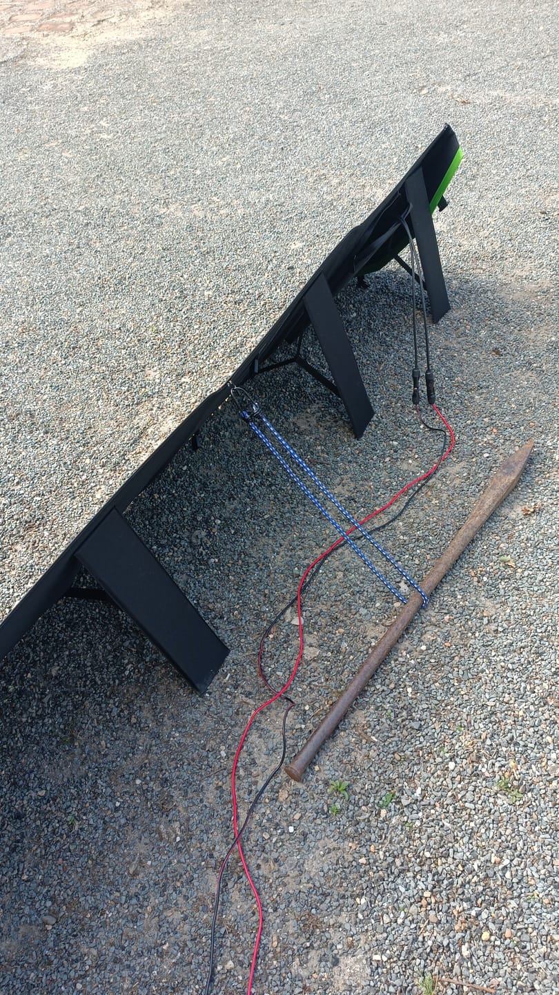 Customer photo review of ALLPOWERS SP033 Panneau solaire portable 200W