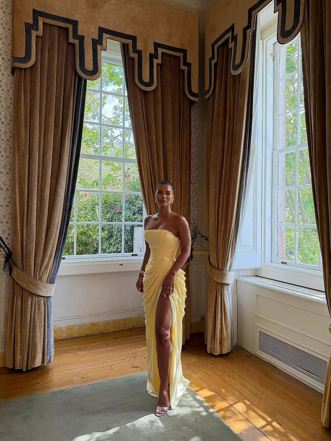 Customer photo review of VESTIDO MAXI LEONORA