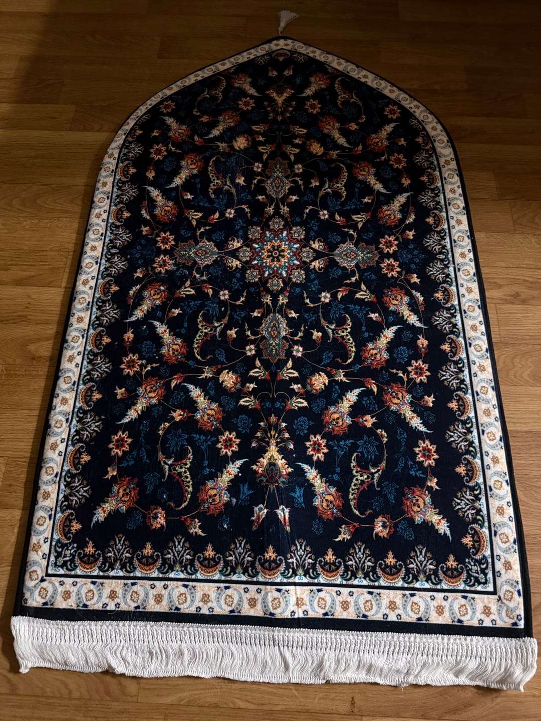 Customer photo review of Firdaws Padded Prayer Mat