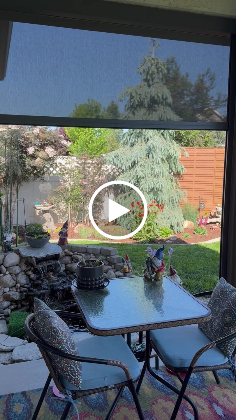 Customer video review of SmartWings Motorized Zipper Track Windproof Outdoor Shades