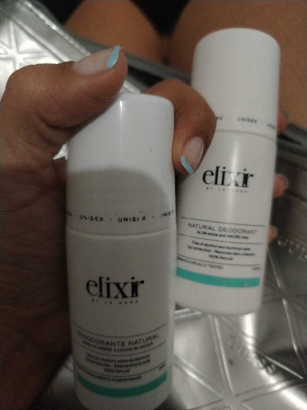 Customer photo review of Desodorante Natural Unisex
