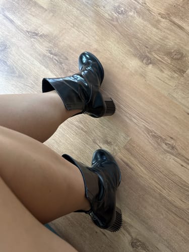 Customer photo review of "Patent Heels"