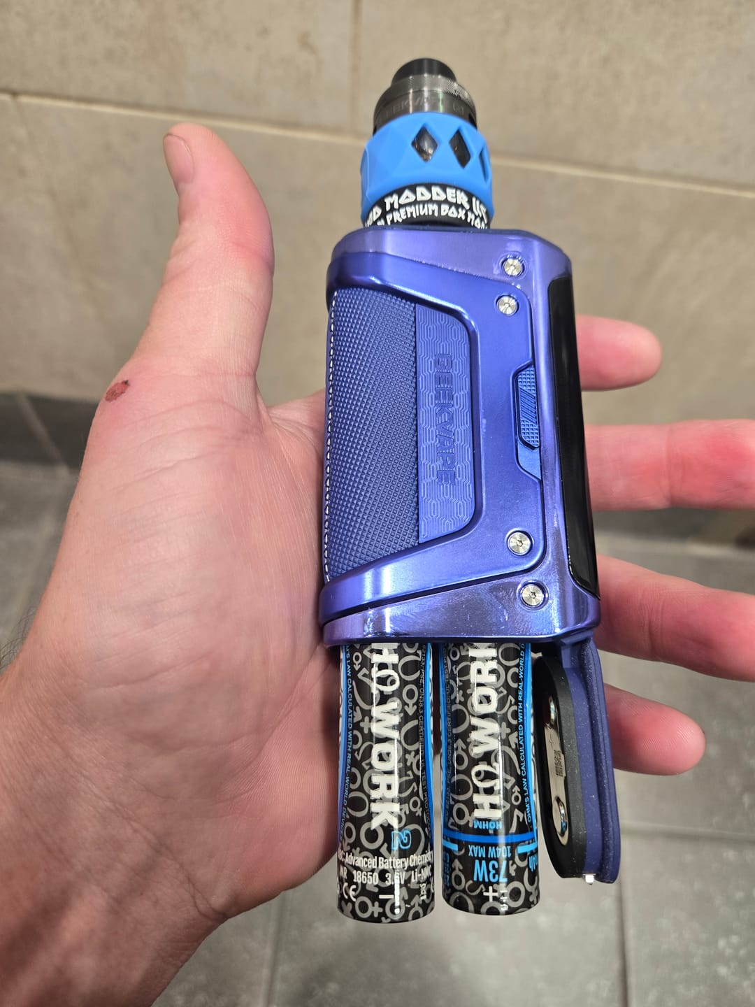 Customer photo review of Hohm Tech Work V2 18650 2547mAh 25.3A Battery