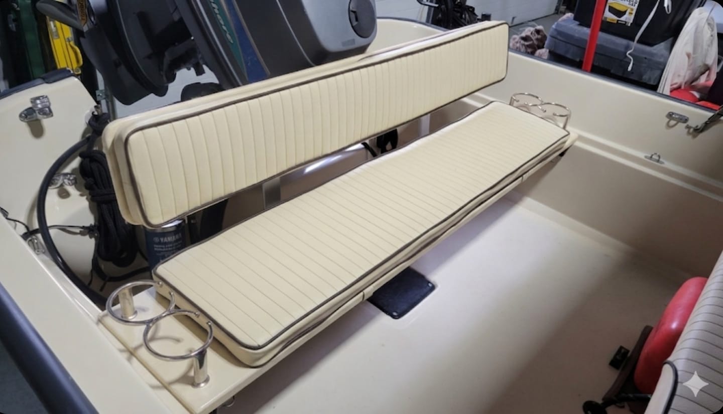 Customer photo review of Backrest Cushions - Classic Boston Whaler Super Sport 13' And 15'