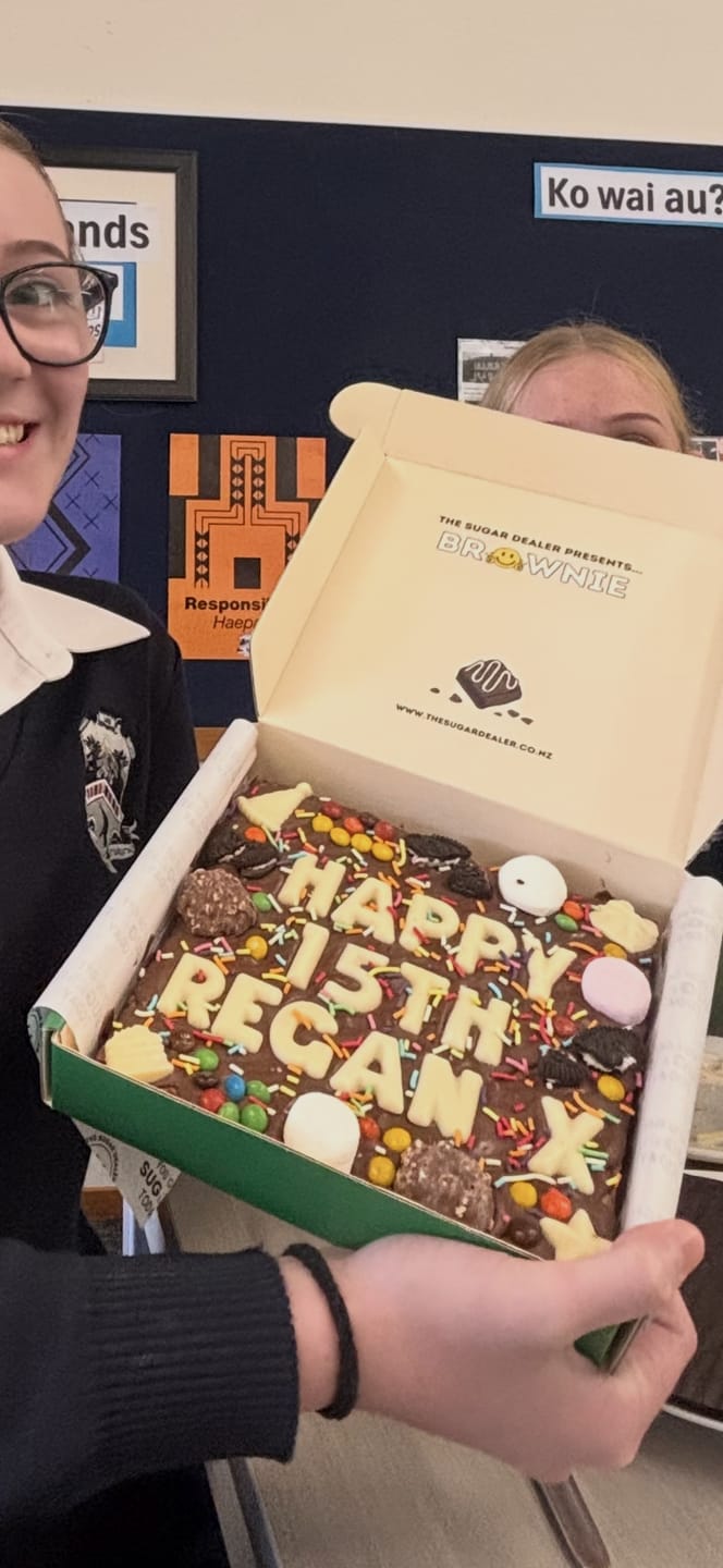 Customer photo review of Custom message birthday brownie