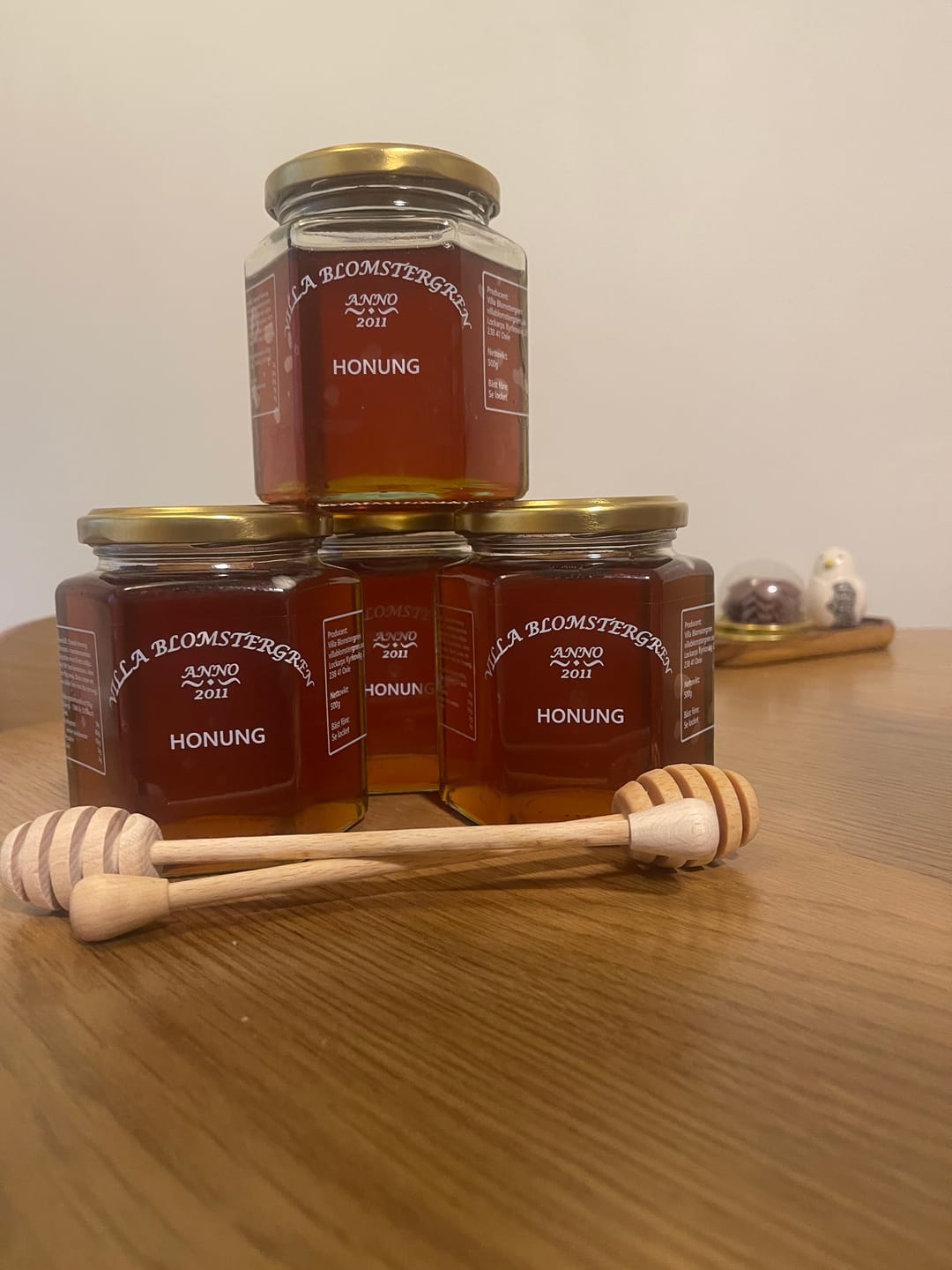 Customer photo review of 2 kg flytande honung med 2st honungspinnar och fri frakt för 538kr!