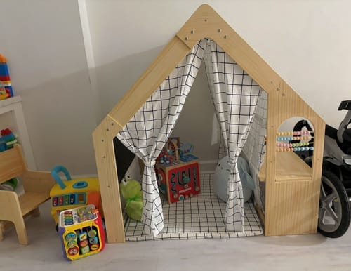 Customer photo review of Flair | Playhouse & Sensory Desk