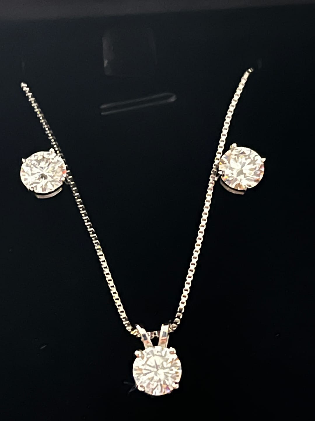 Customer photo review of The Everyday Sparkle Set - Moissanite
