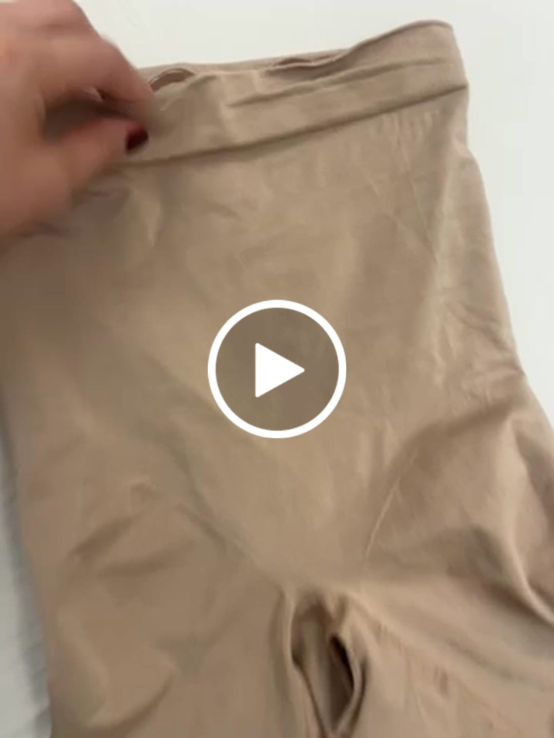 Customer video review of Slim Compression Waist Sculpting Invisible Bermuda
