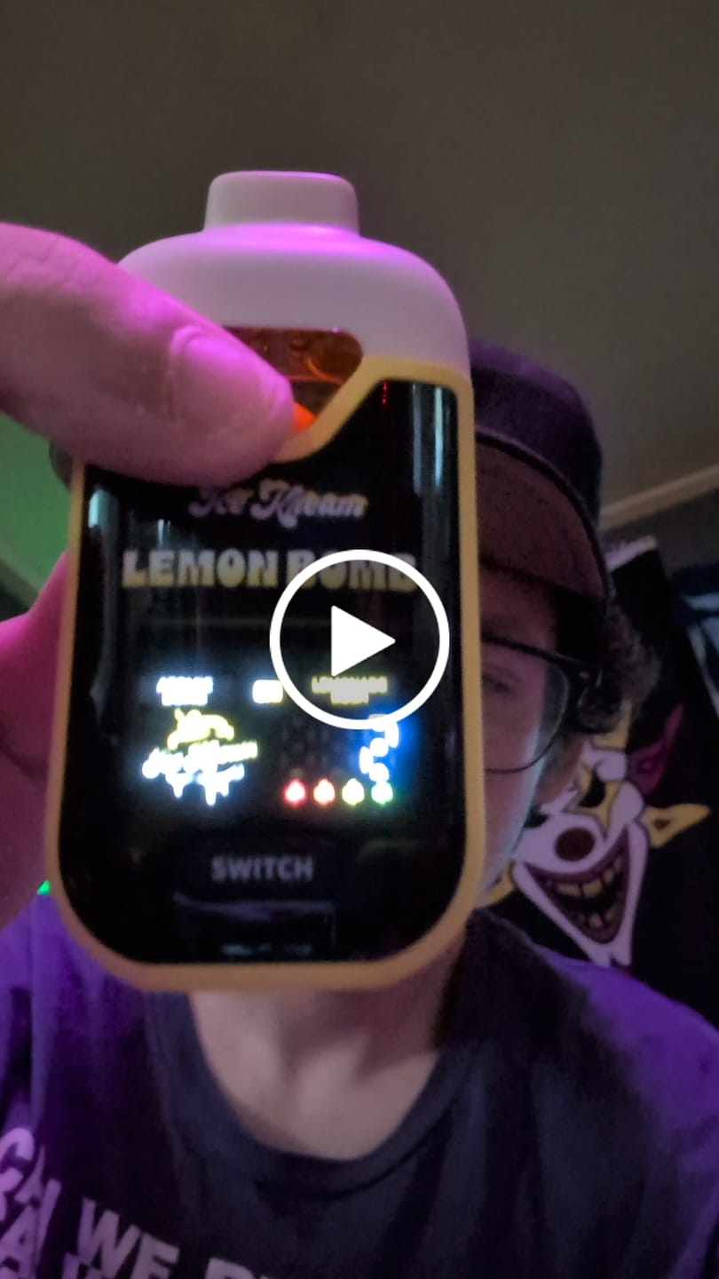 Customer video review of Lemon Bomb Trio Vape