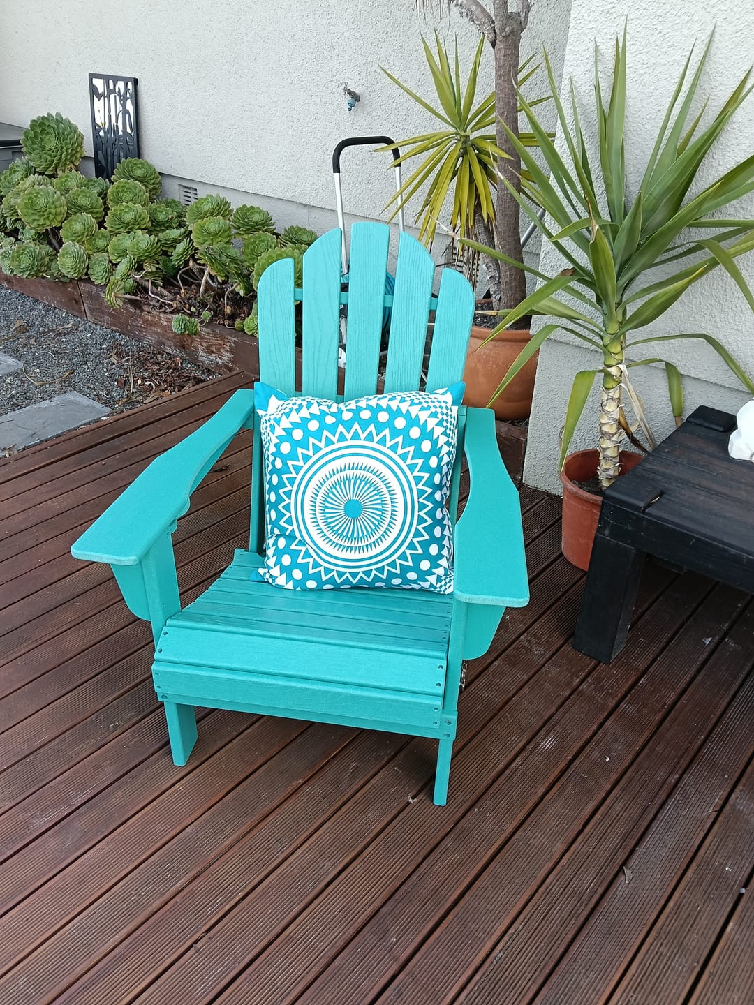 Customer photo review of Adirondack Outdoor Chair with Cup Holder - Peacock Blue