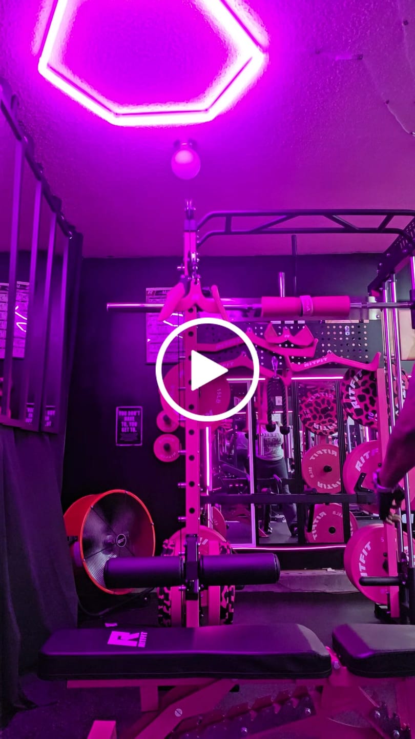 Customer video review of RitFit 5pcs Lat Pulldown Bar Combo