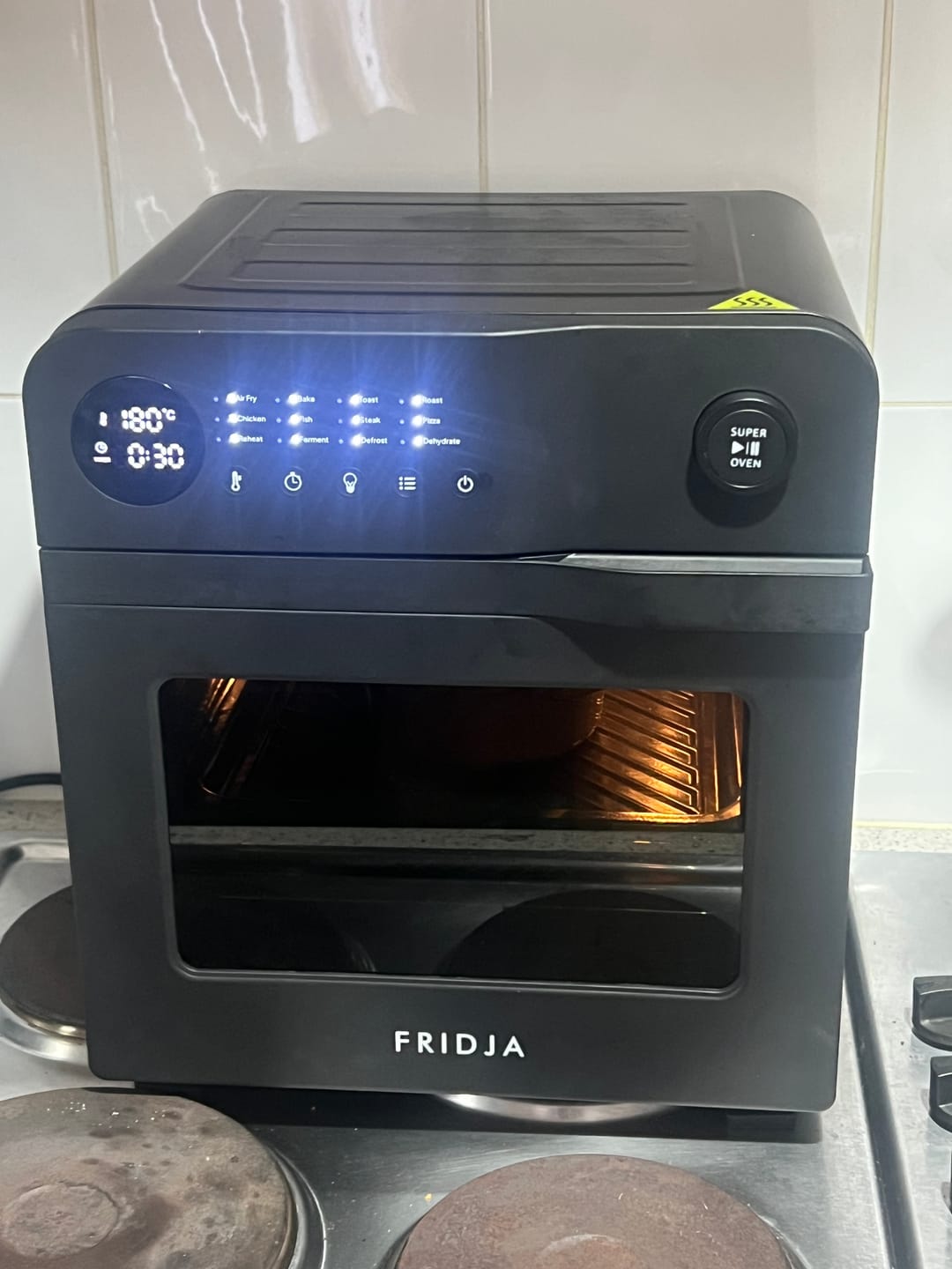 Customer photo review of f66 Super Oven - 15L Digital Air Fryer Oven
