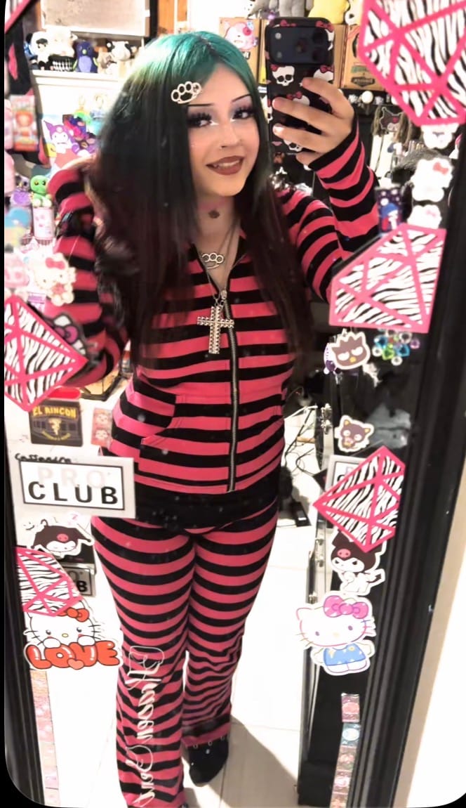 Customer photo review of Eclipse Foldover Pants - Pink